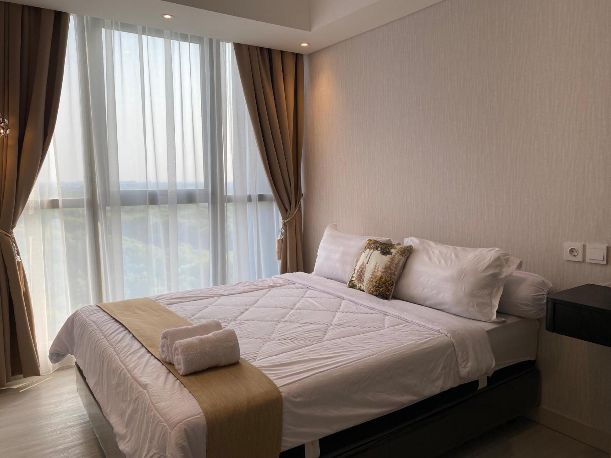 Comfort And Luxury Private At Goldcoast Pik * Jakarta